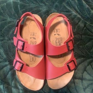 NWOT Birkenstock Birkis sandals!!